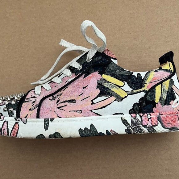 Christian Louboutin Multicolor Floral Fabric Fun Louis Junior Spike Sneakers - Picture 8 of 16